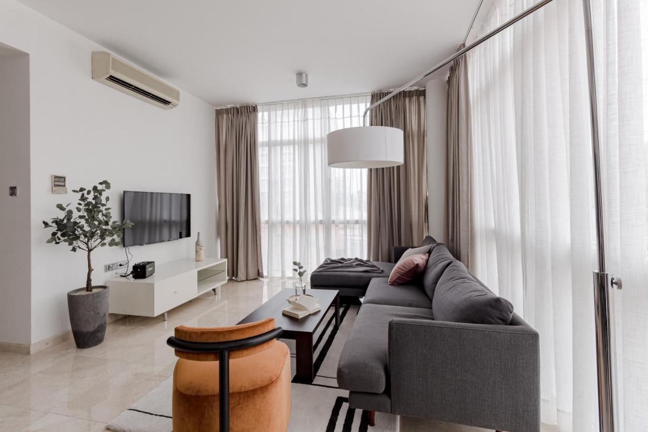 Blue Arch - Luxury Serviced Apartment In Central Saigon Ho Chi Minh City Exterior photo