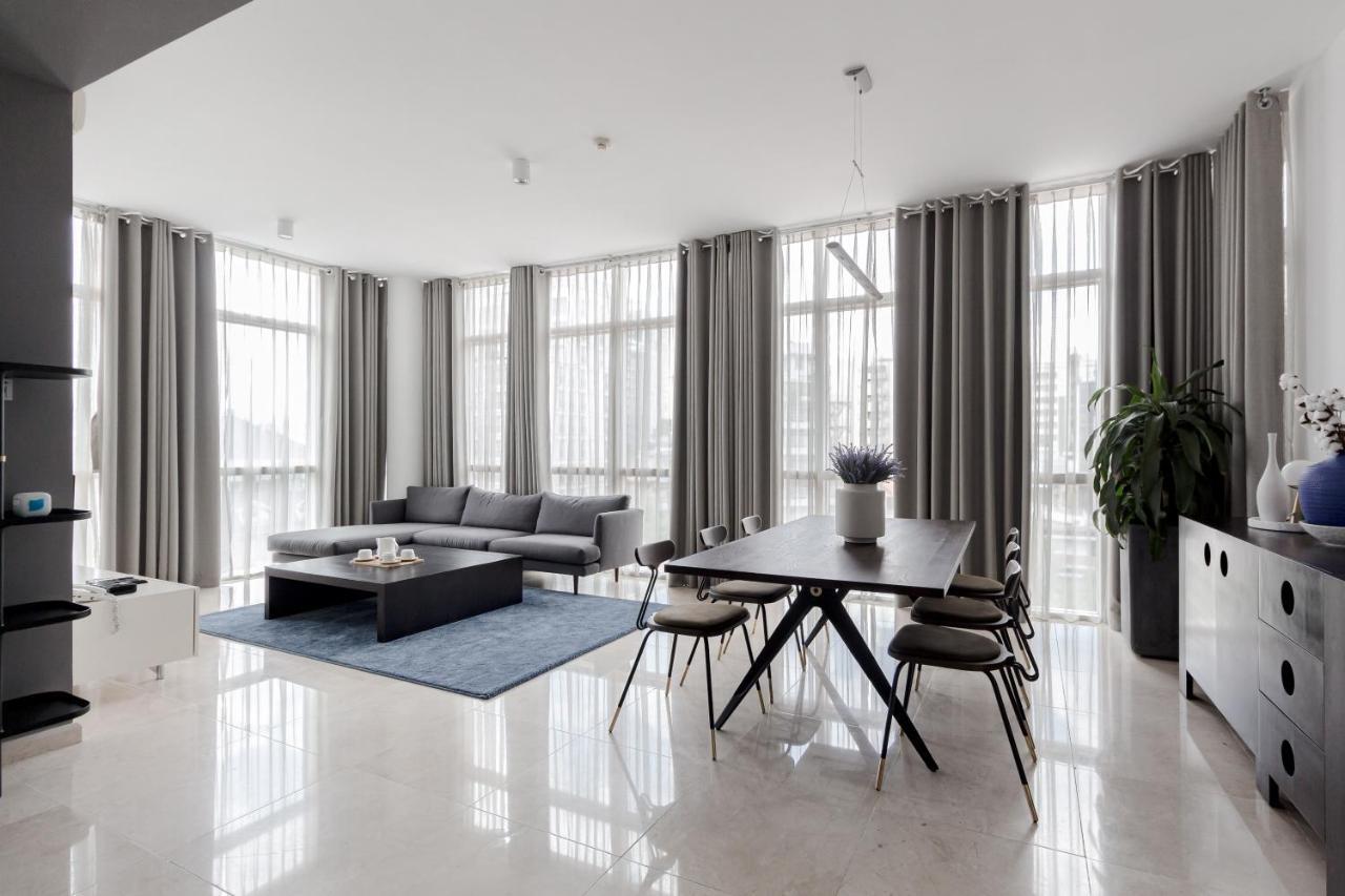 Blue Arch - Luxury Serviced Apartment In Central Saigon Ho Chi Minh City Exterior photo