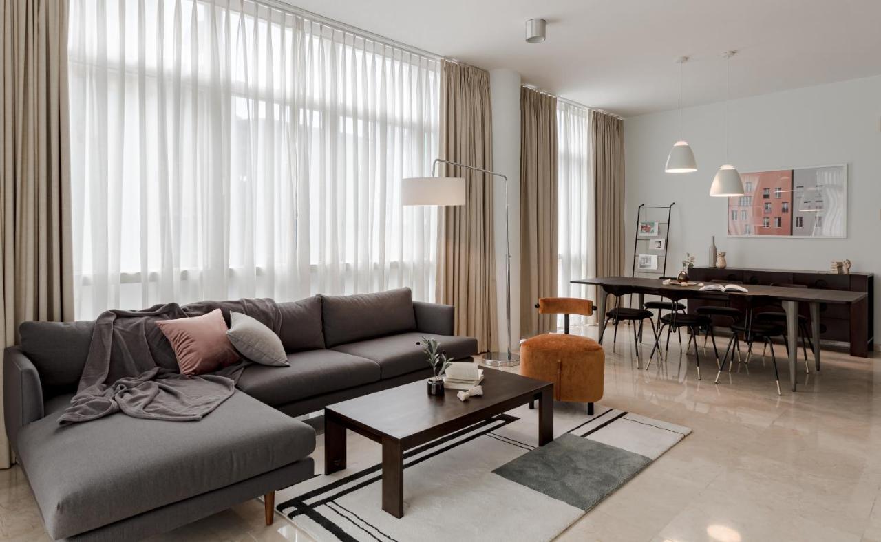 Blue Arch - Luxury Serviced Apartment In Central Saigon Ho Chi Minh City Exterior photo