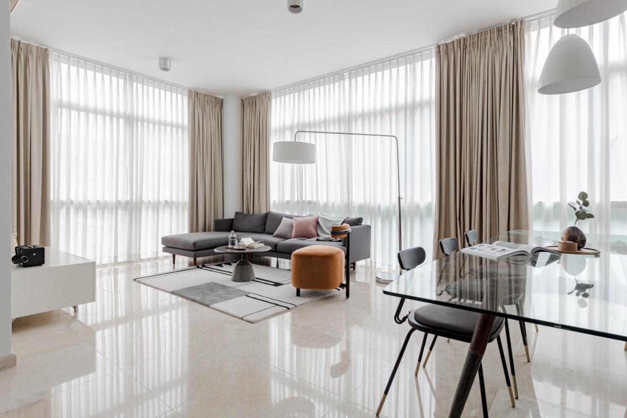 Blue Arch - Luxury Serviced Apartment In Central Saigon Ho Chi Minh City Exterior photo