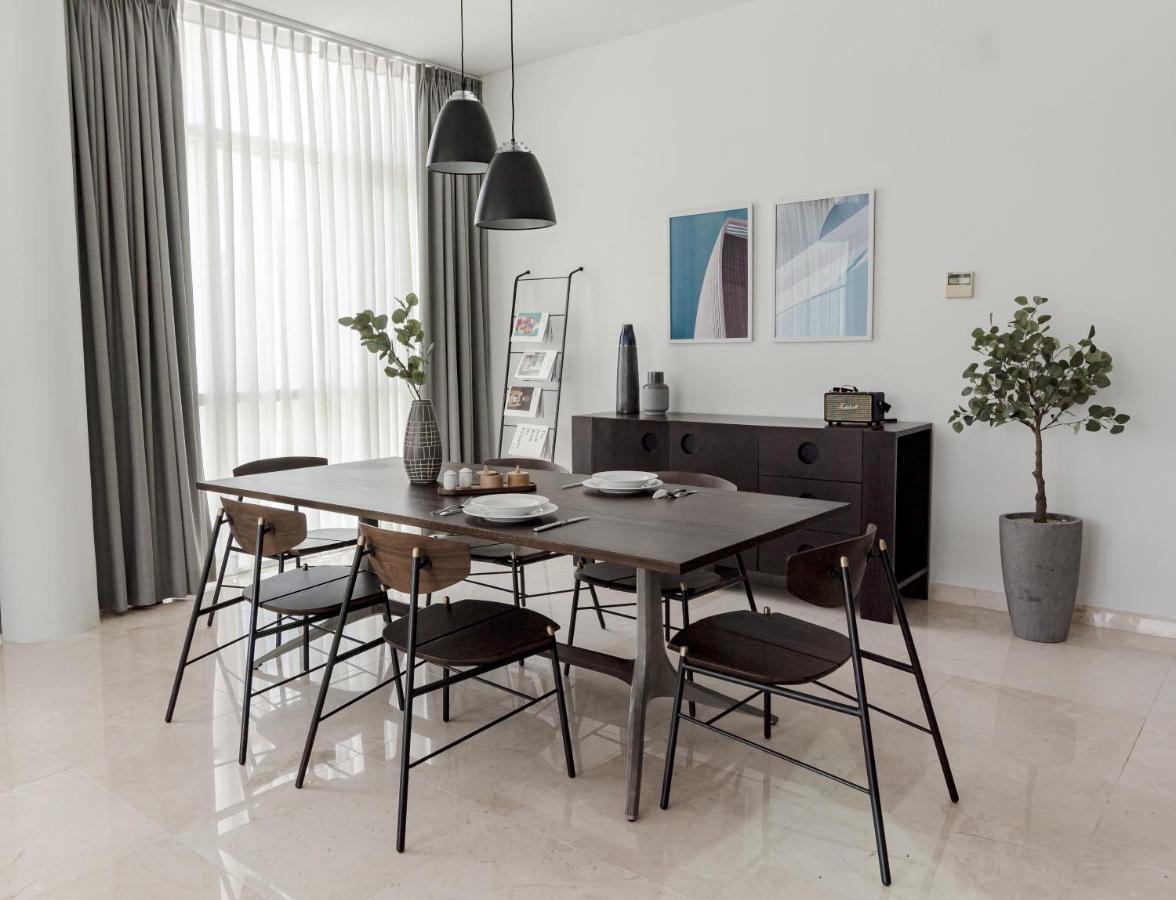 Blue Arch - Luxury Serviced Apartment In Central Saigon Ho Chi Minh City Exterior photo
